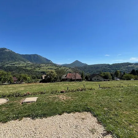 Apartamento For 4 People With A View Saint-Jean-d'Arvey